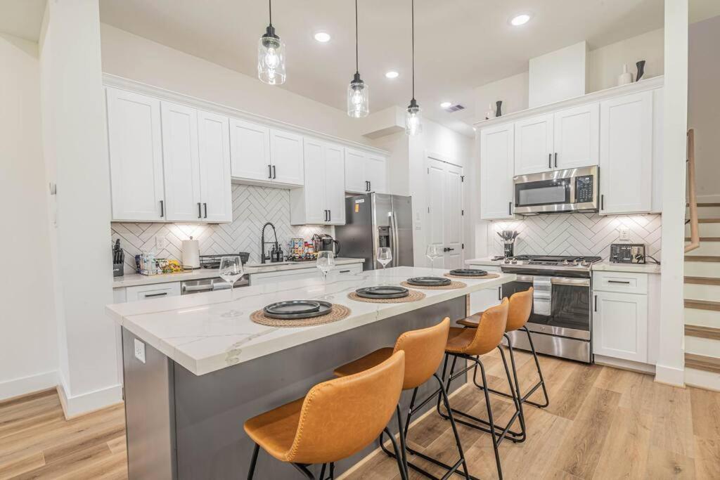 Luxury Home Near Houston Downtown & Medical Center Exteriör bild